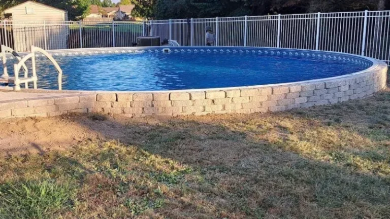 Choosing Between Segmental Or Boulder Retaining Walls